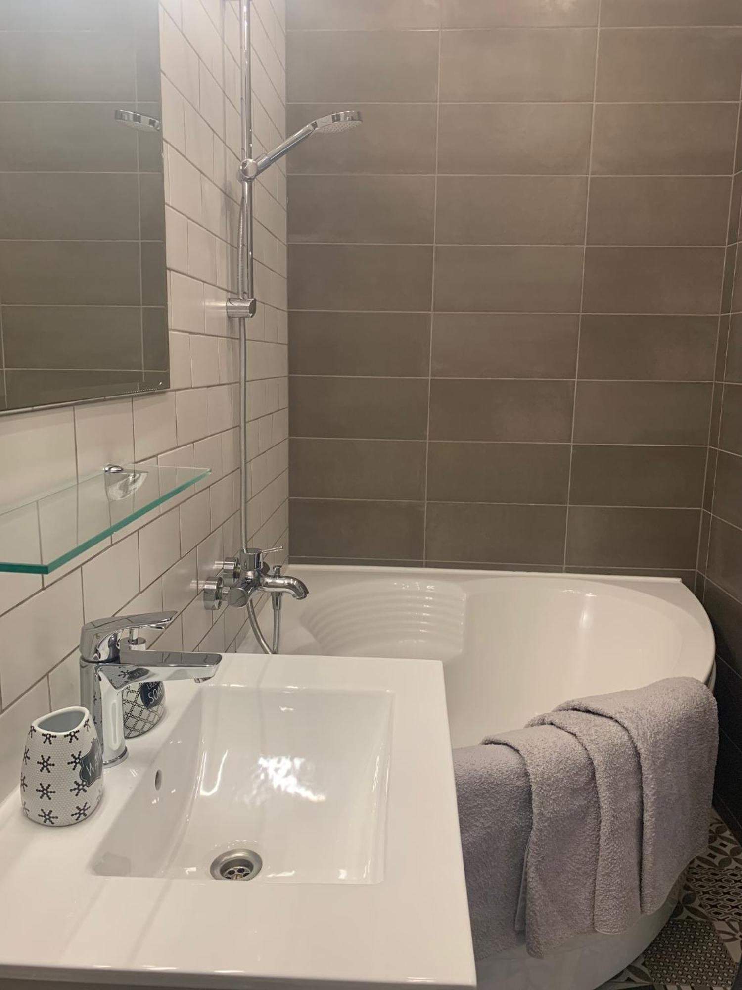 Aquagate Jurmala Apartment Bagian luar foto